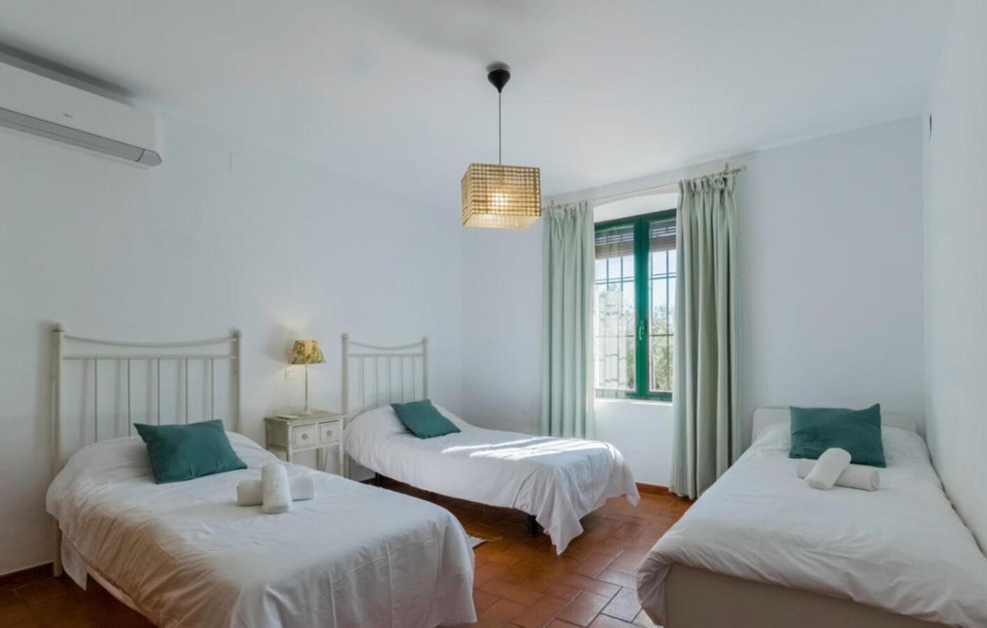 Cortijo Mazuecos By Sharingco Villa Lora del Río Eksteriør bilde
